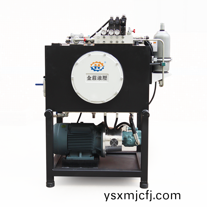 五軸(zhou)加(jia)工中心液(ye)壓站